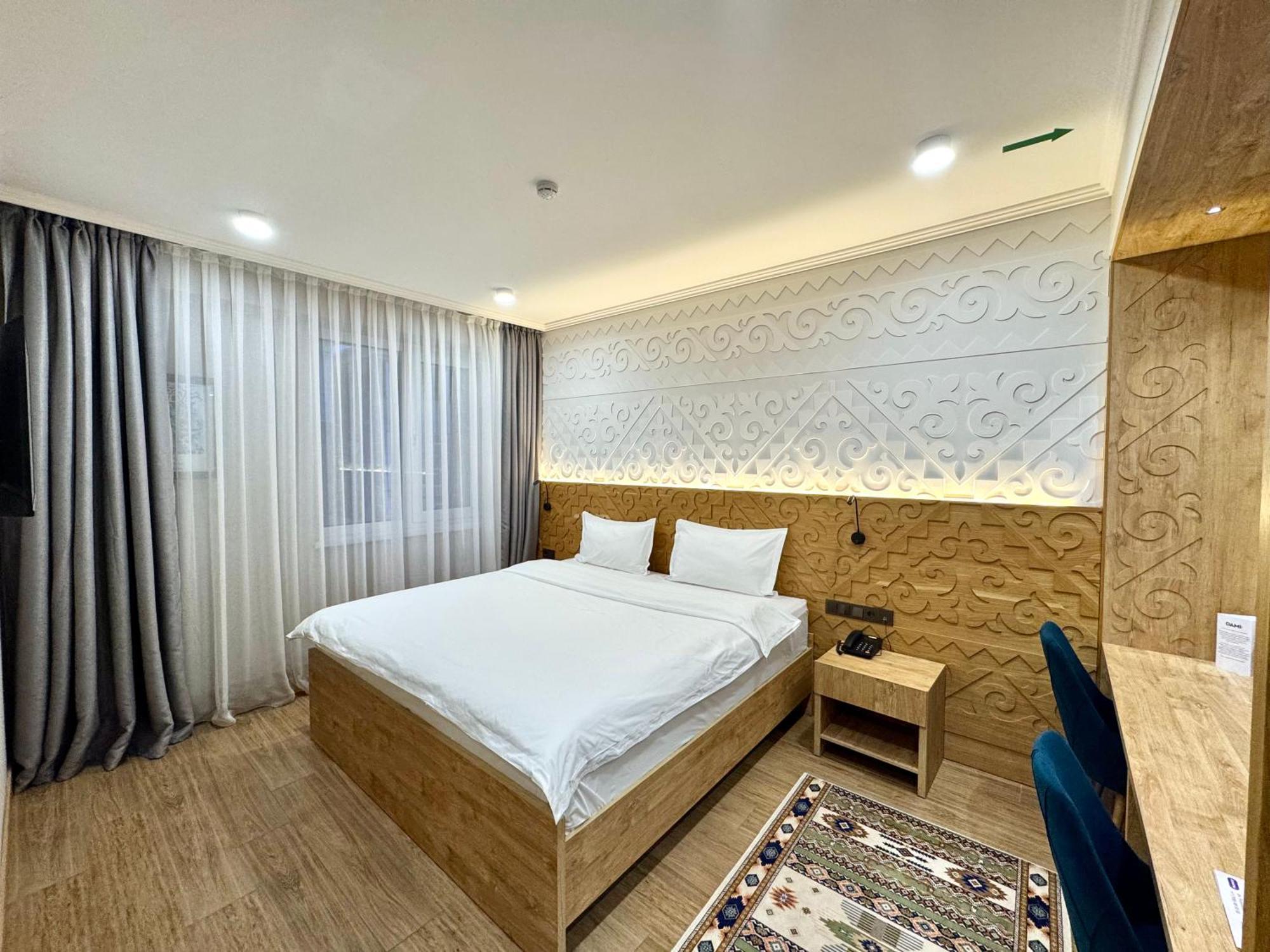 Dami Almaty Hotel Esterno foto